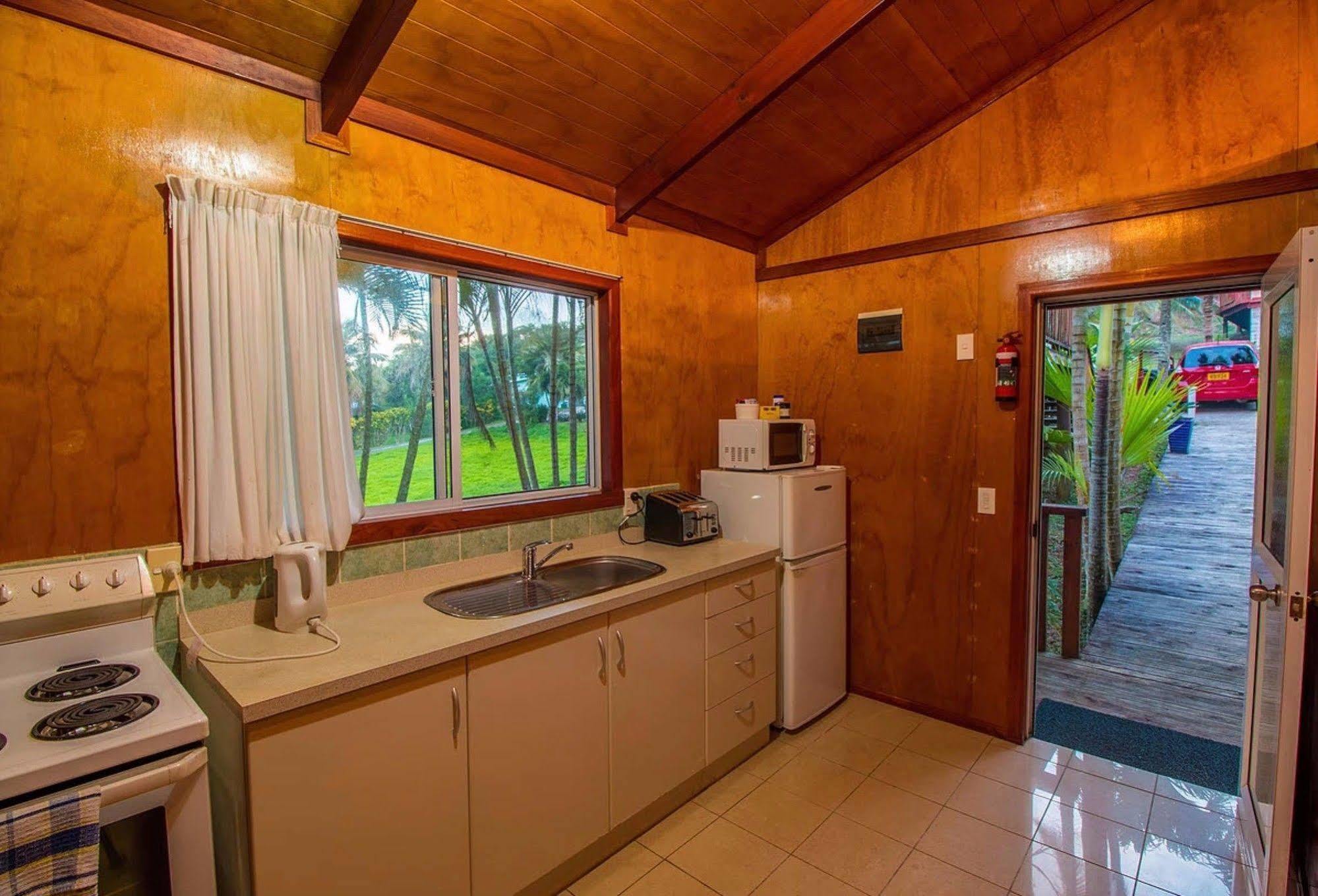 Muri Lagoon View Bungalows - Hillside Bungalow Rarotonga Extérieur photo